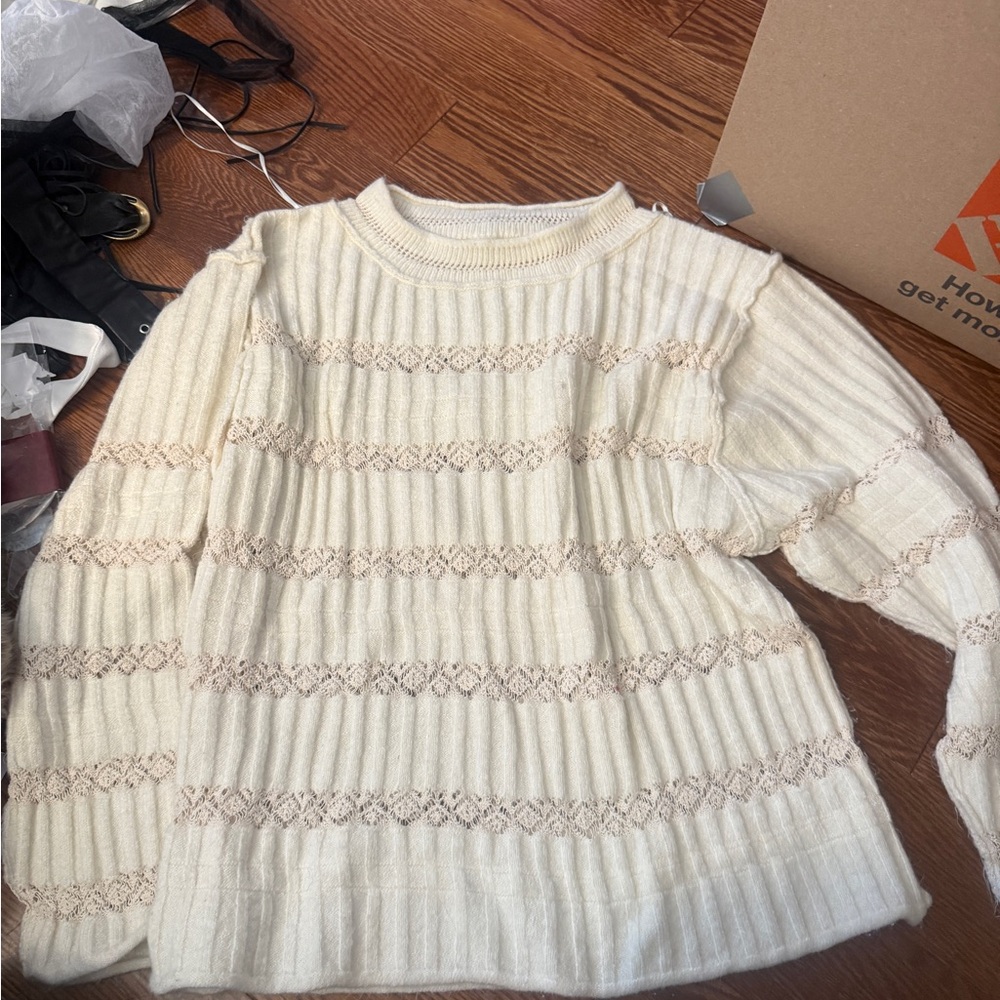 Zara Ivory Knit Sweater